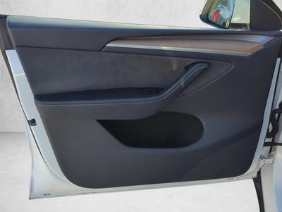 2024 Tesla Model Y Long Range AWD