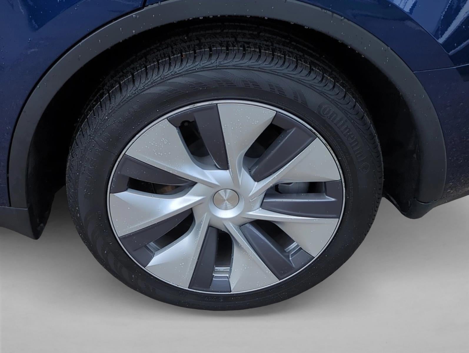 2024 Tesla Model Y Long Range AWD