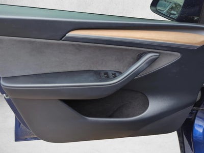 2024 Tesla Model Y Long Range AWD