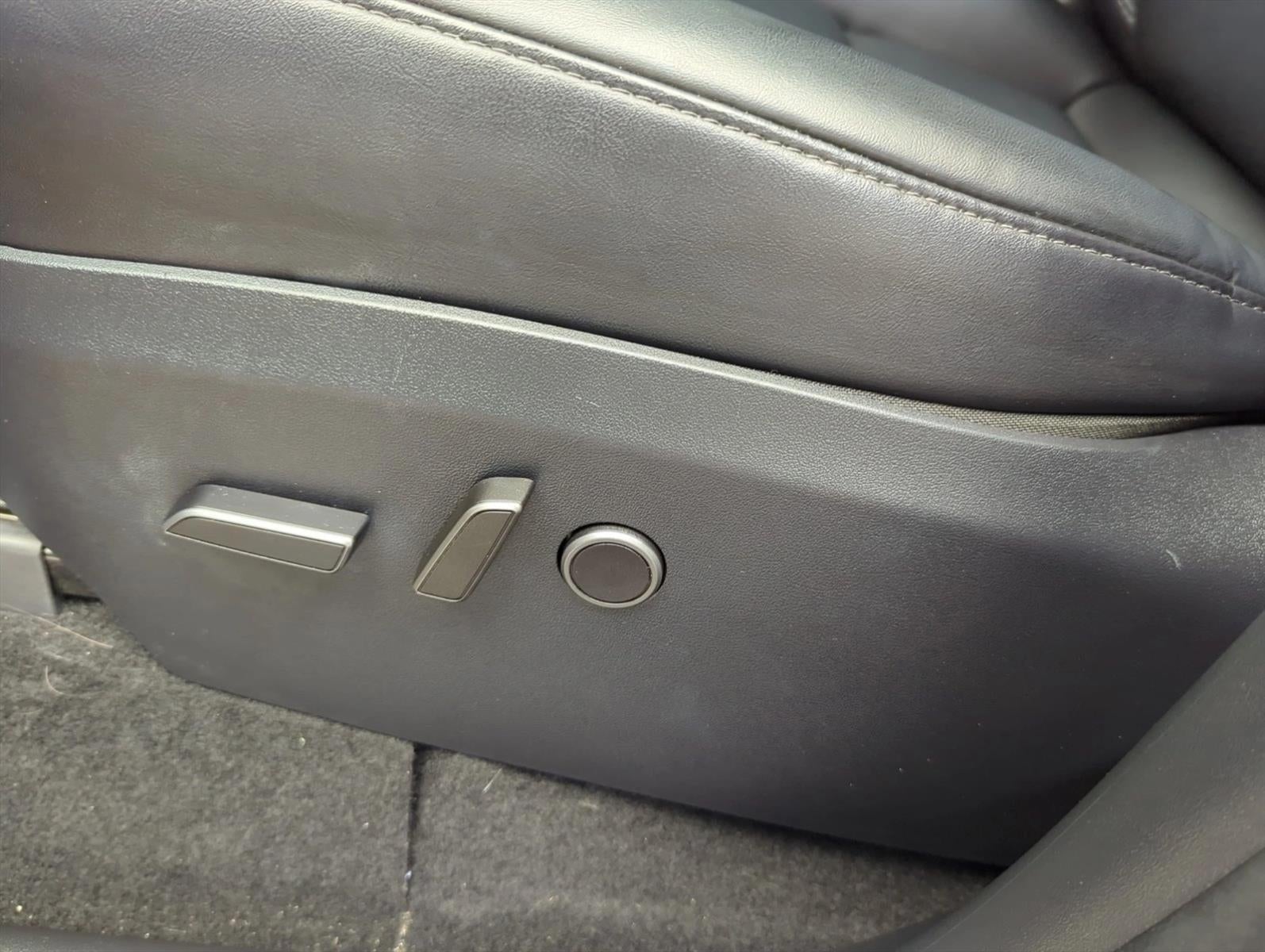2024 Tesla Model Y Long Range AWD