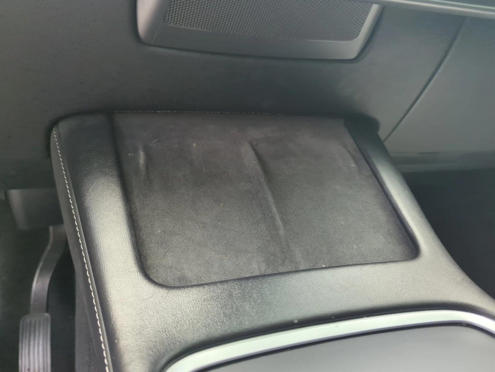 2024 Tesla Model Y Long Range AWD
