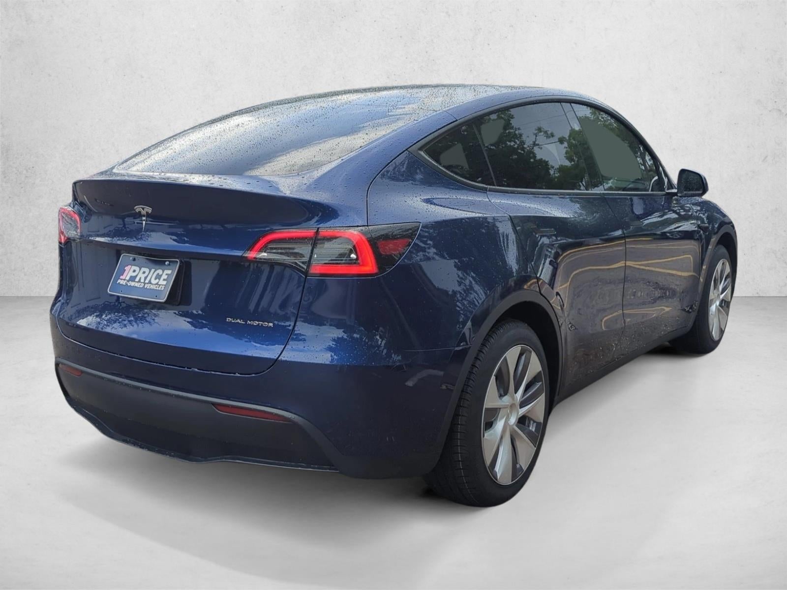 2024 Tesla Model Y Long Range AWD