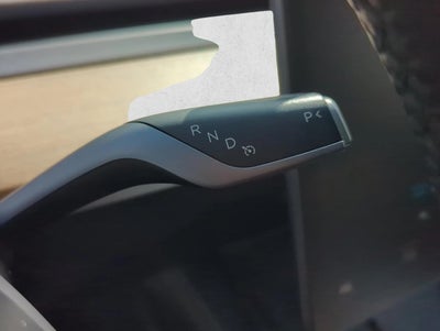 2025 Tesla Model Y Long Range AWD *Ltd Avail*