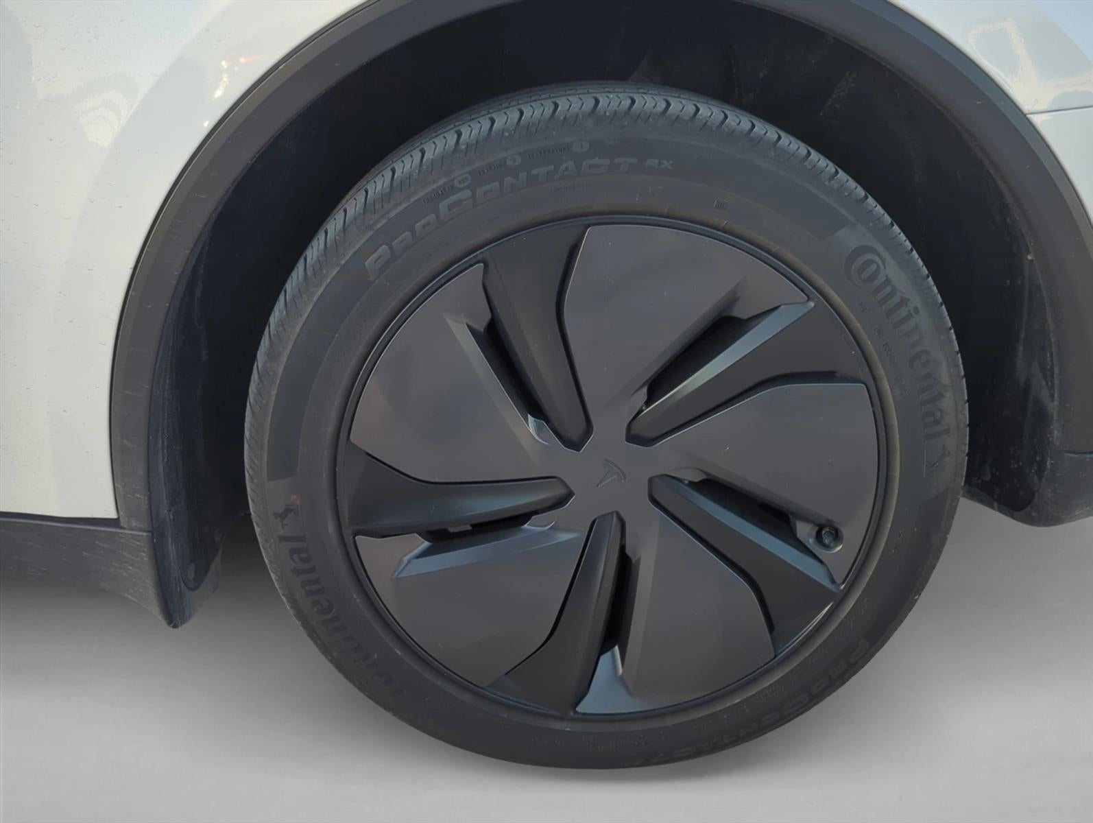 2026 Tesla Model Y Long Range Launch Series AWD *Ltd Avail*