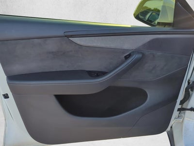 2026 Tesla Model Y Long Range Launch Series AWD *Ltd Avail*