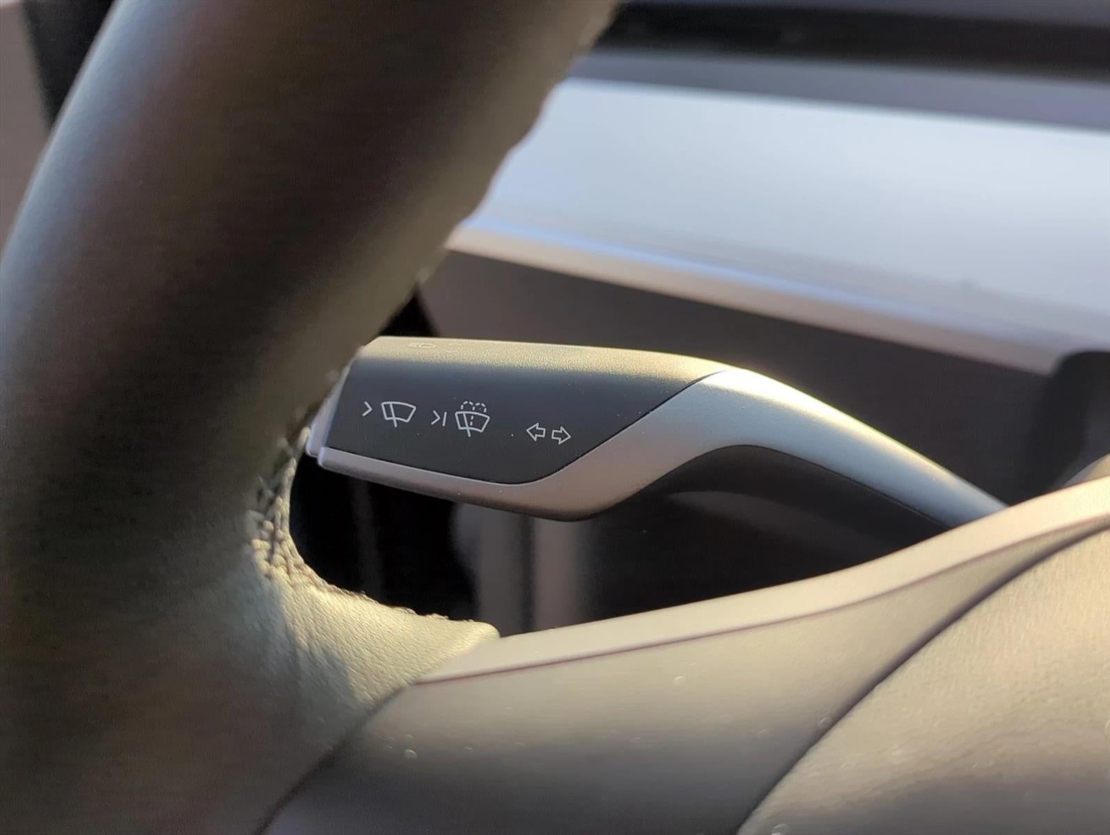 2024 Tesla Model Y Performance AWD