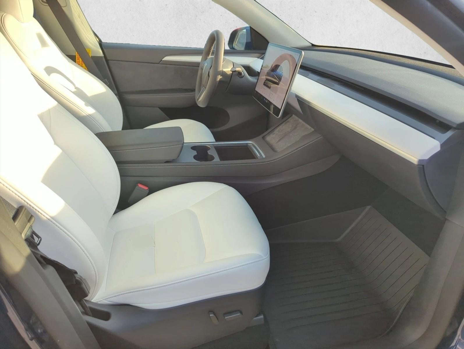 2024 Tesla Model Y Performance AWD