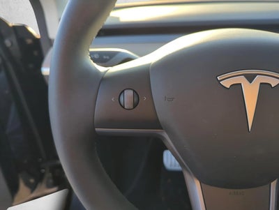 2022 Tesla Model Y Performance AWD