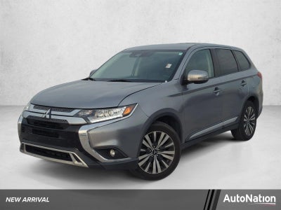 2020 Mitsubishi Outlander SE FWD