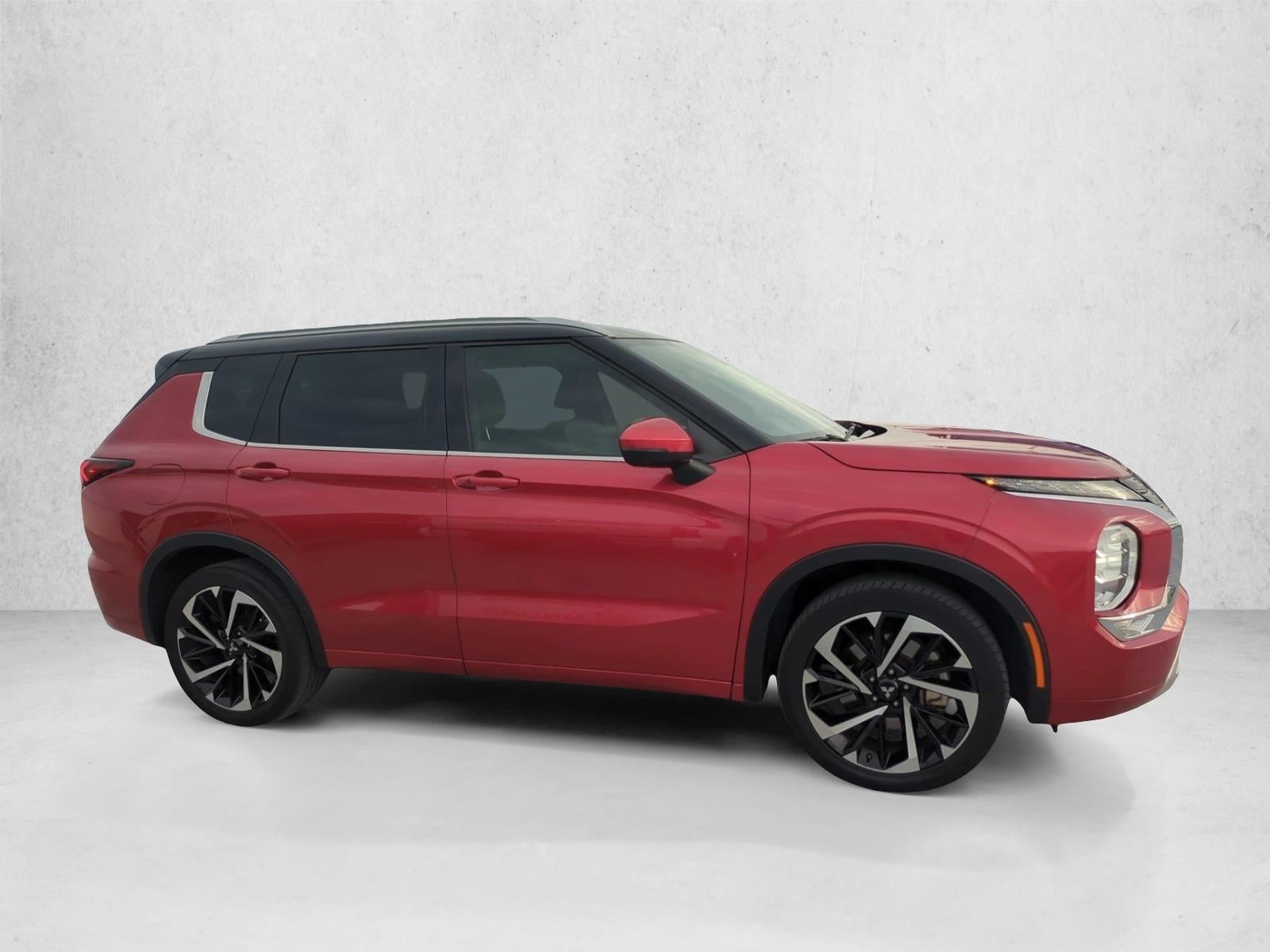 2023 Mitsubishi Outlander SEL FWD