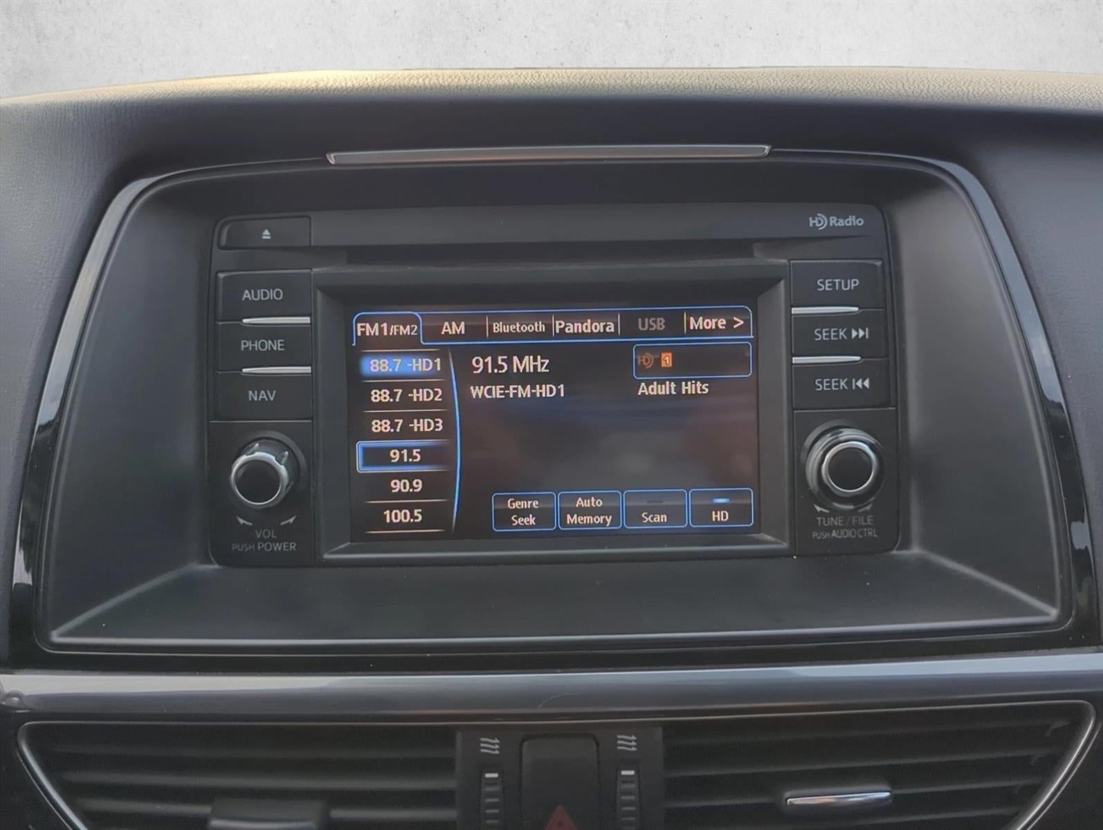 2015 Mazda Mazda6 4dr Sdn Auto i Touring