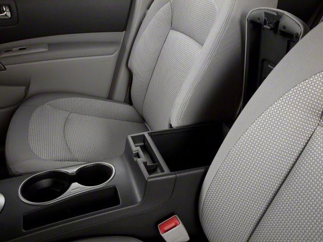 2012 Nissan Rogue FWD 4dr SL