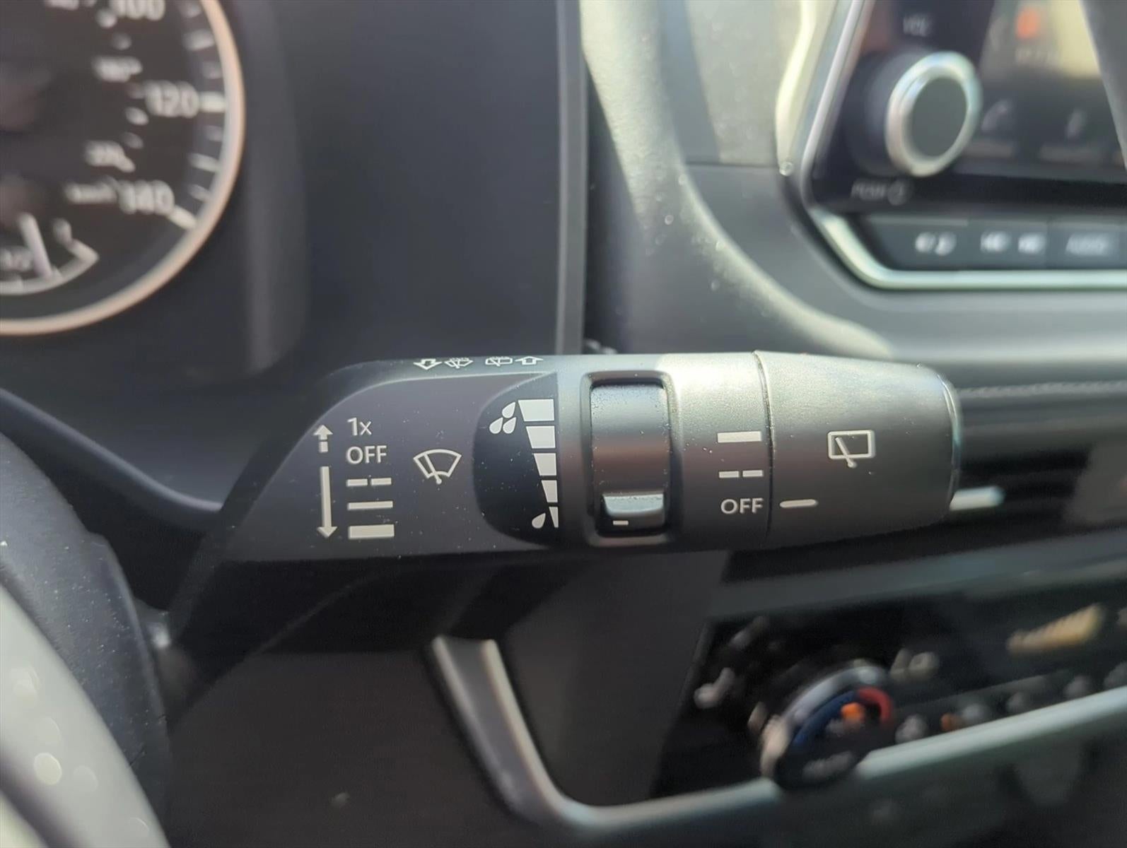 2024 Nissan Rogue AWD SV