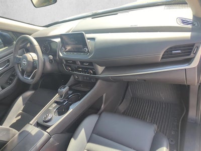 2024 Nissan Rogue AWD SV