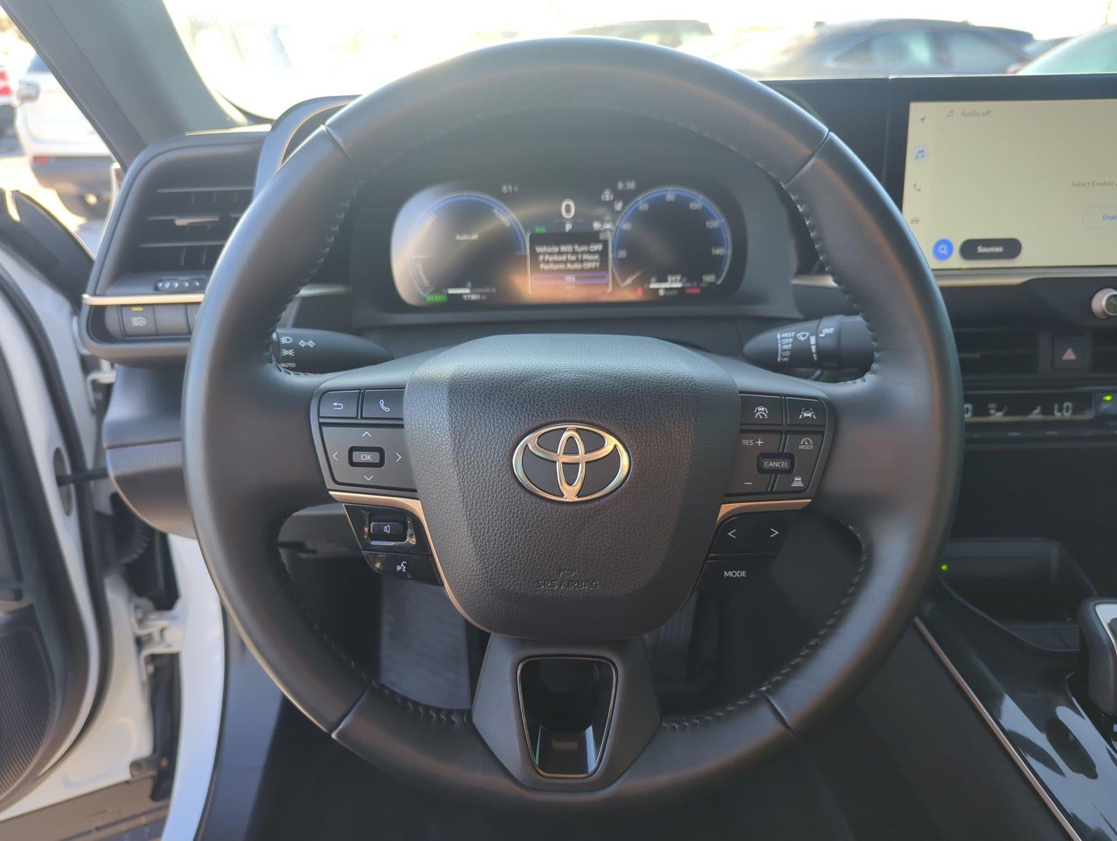 2024 Toyota Crown XLE AWD (Natl)