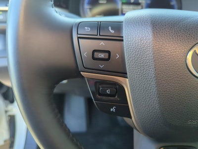 2024 Toyota Crown XLE AWD (Natl)