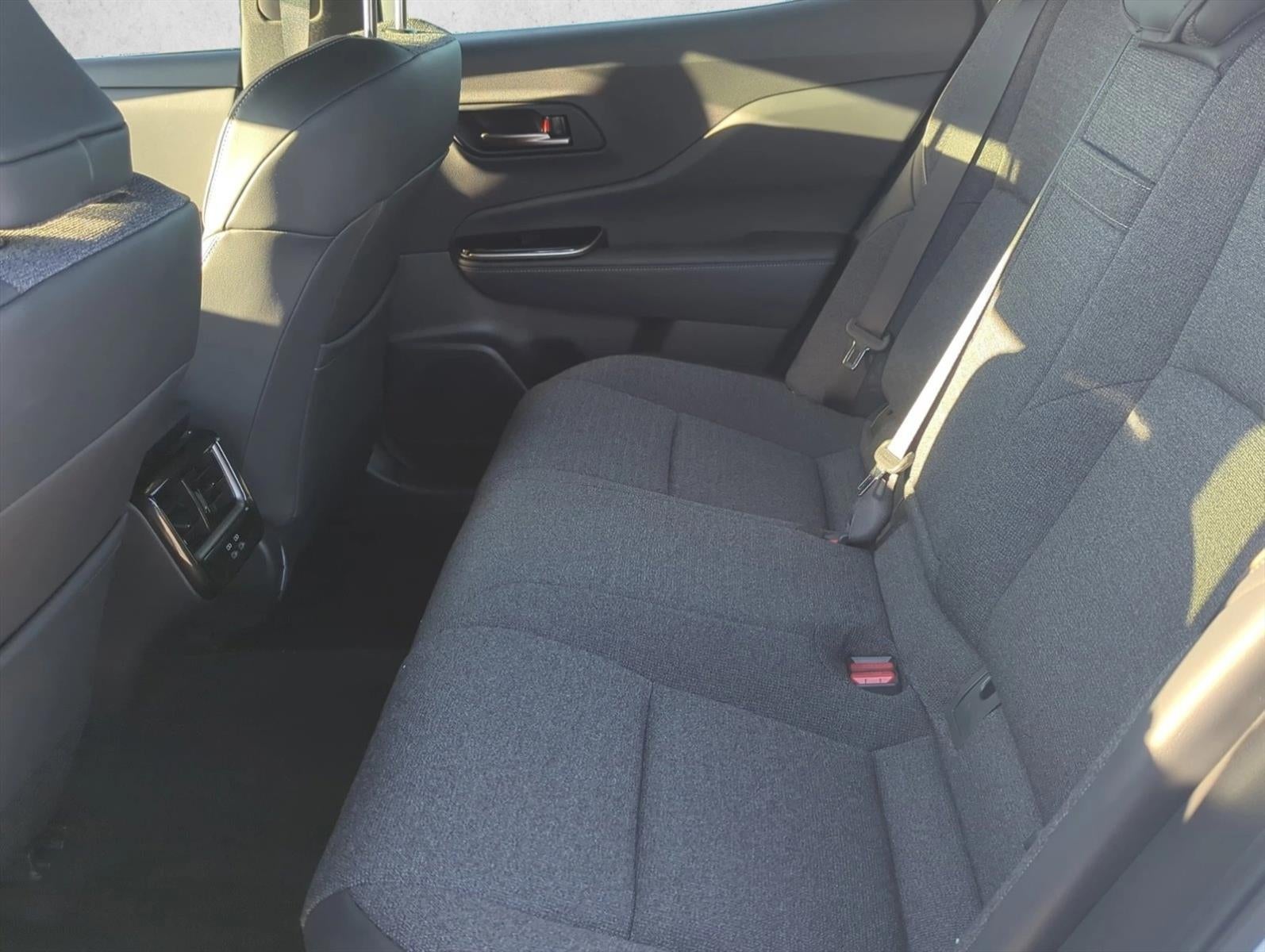 2024 Toyota Crown XLE AWD (Natl)