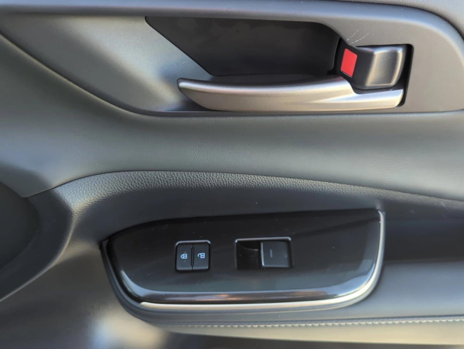 2024 Toyota Crown XLE AWD (Natl)