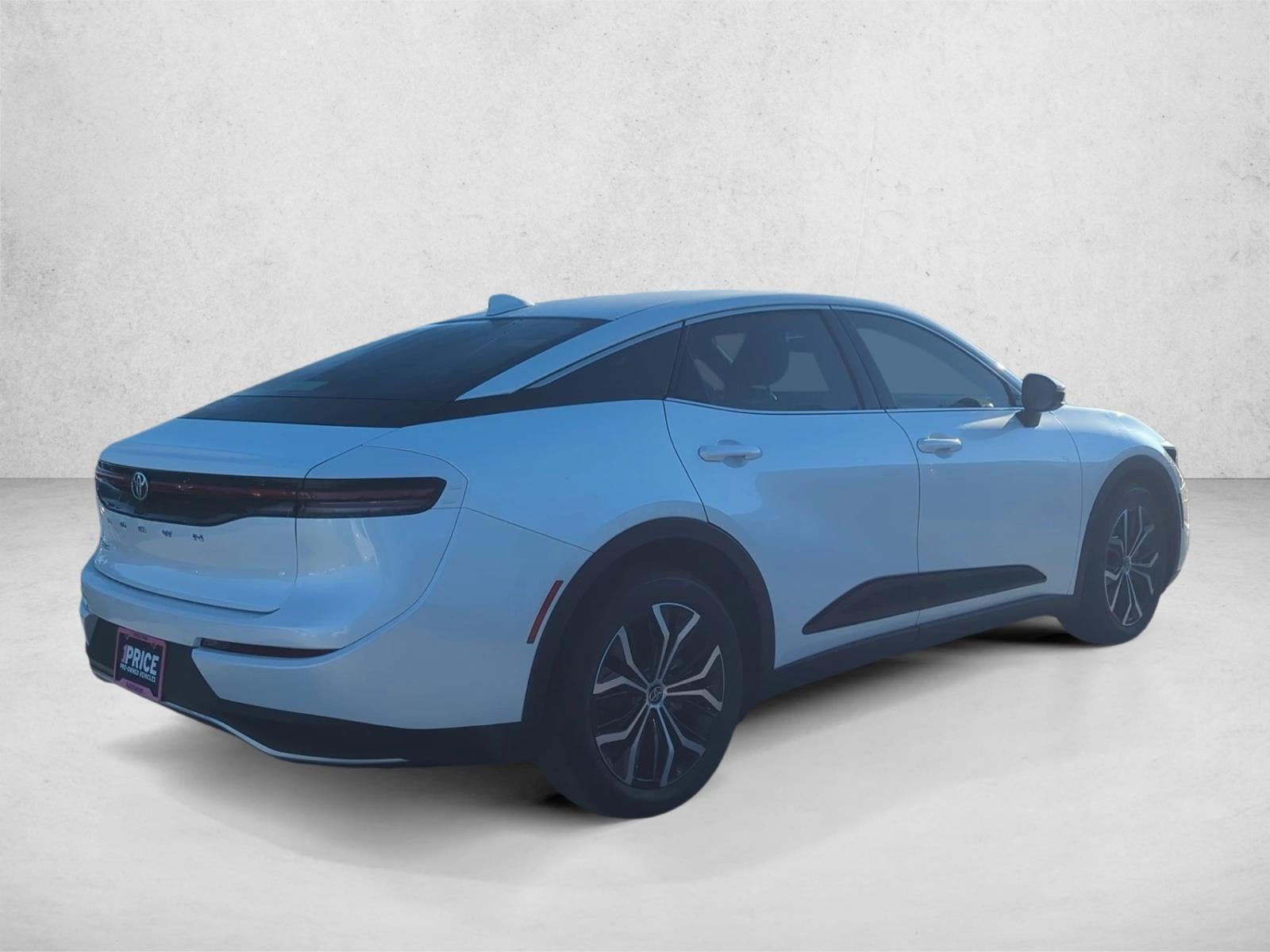 2024 Toyota Crown XLE AWD (Natl)