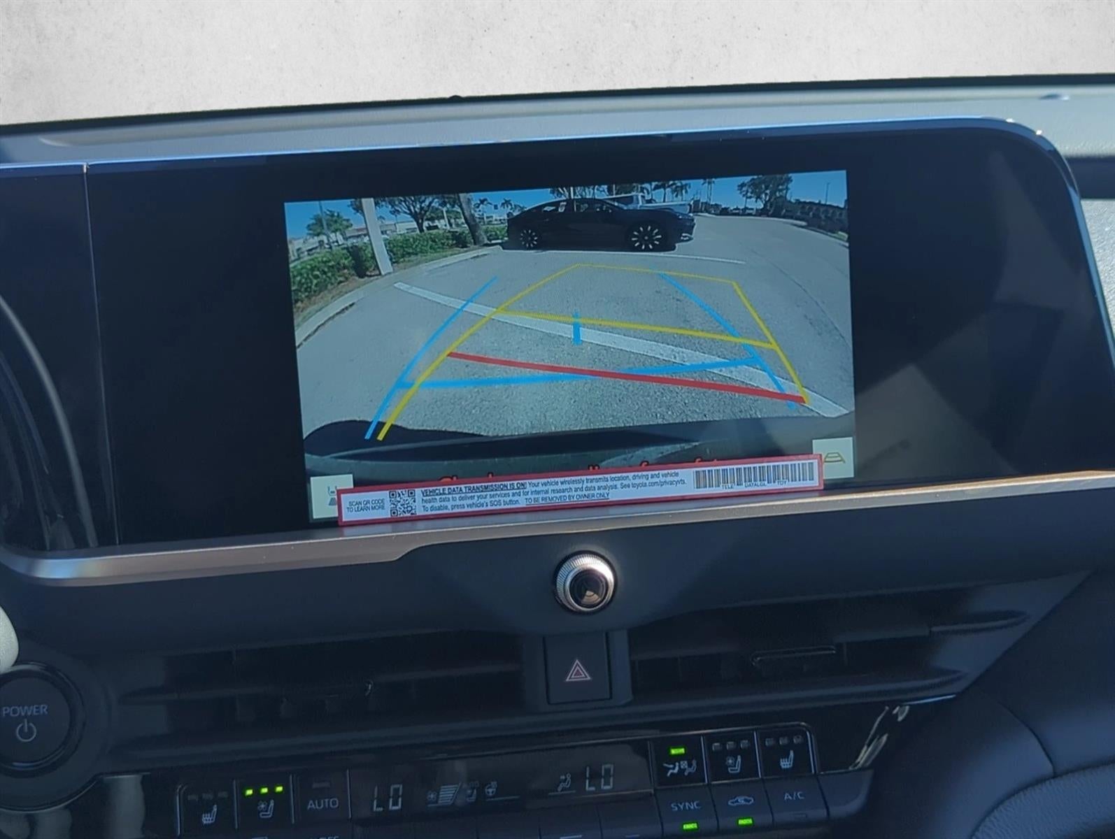 2026 Toyota Crown XLE AWD (Natl)