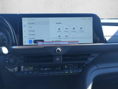 2026 Toyota Crown XLE AWD (Natl)