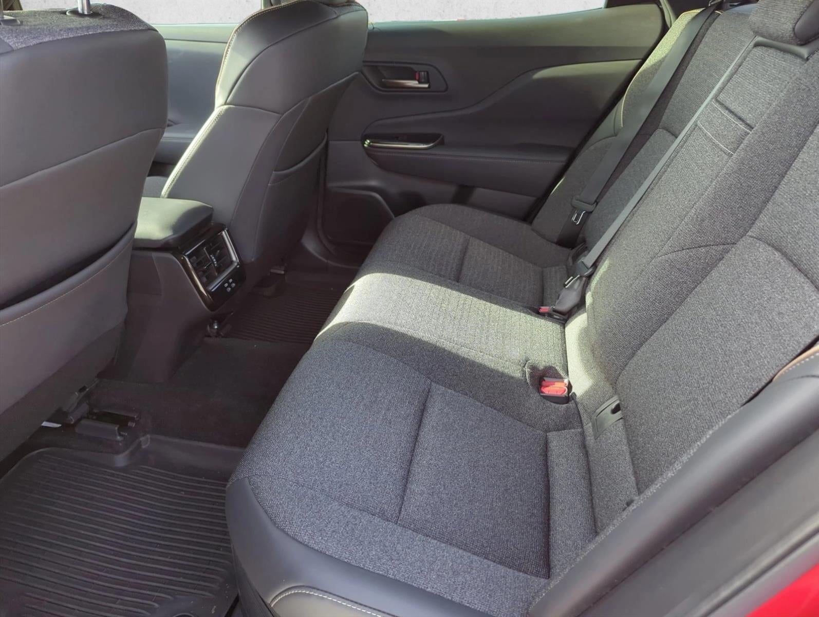 2024 Toyota Crown XLE AWD (Natl)