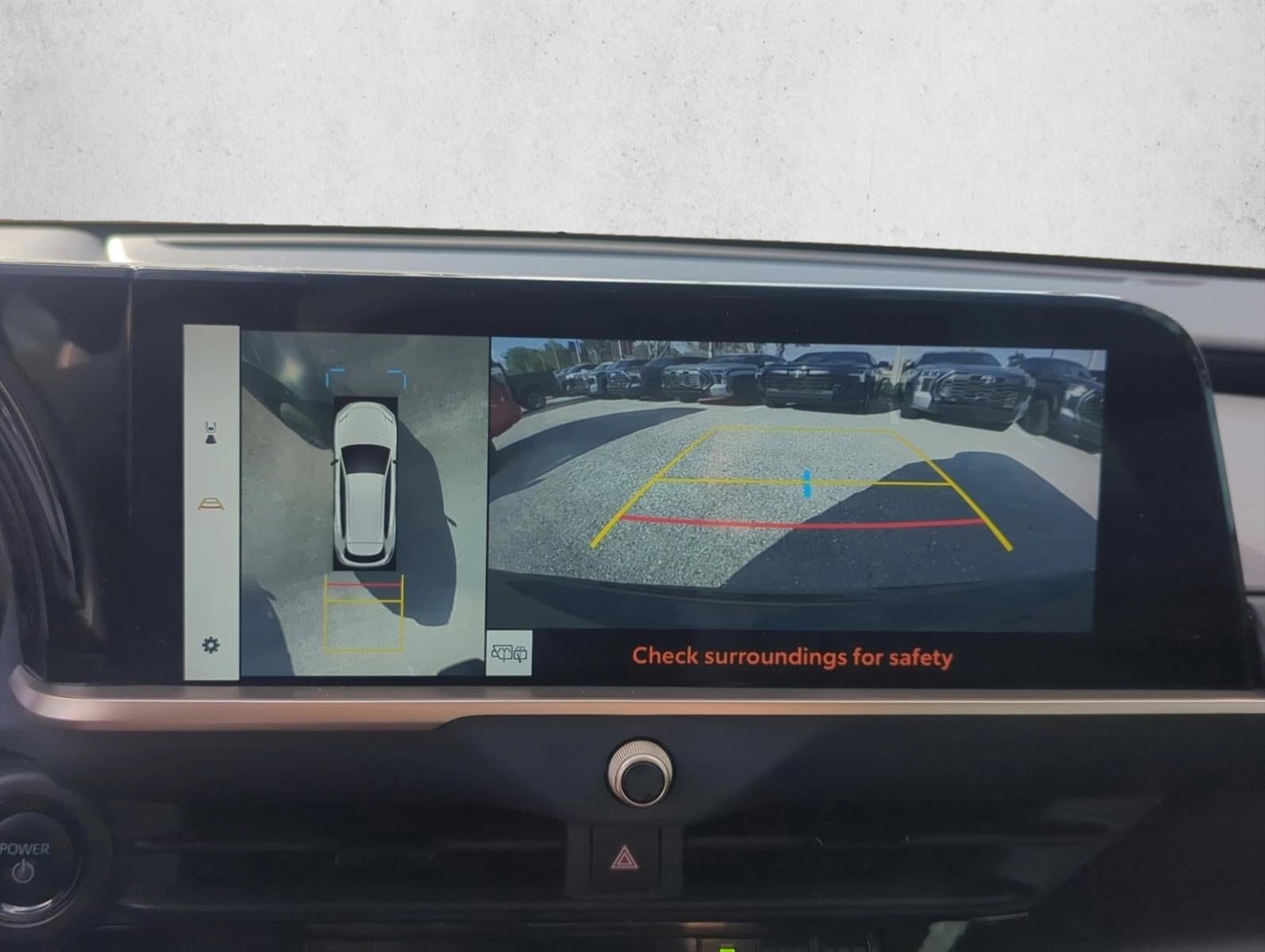 2025 Toyota Crown Signia Limited AWD (Natl)