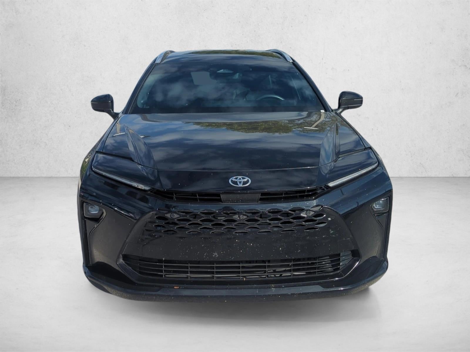 2025 Toyota Crown Signia Limited AWD (Natl)