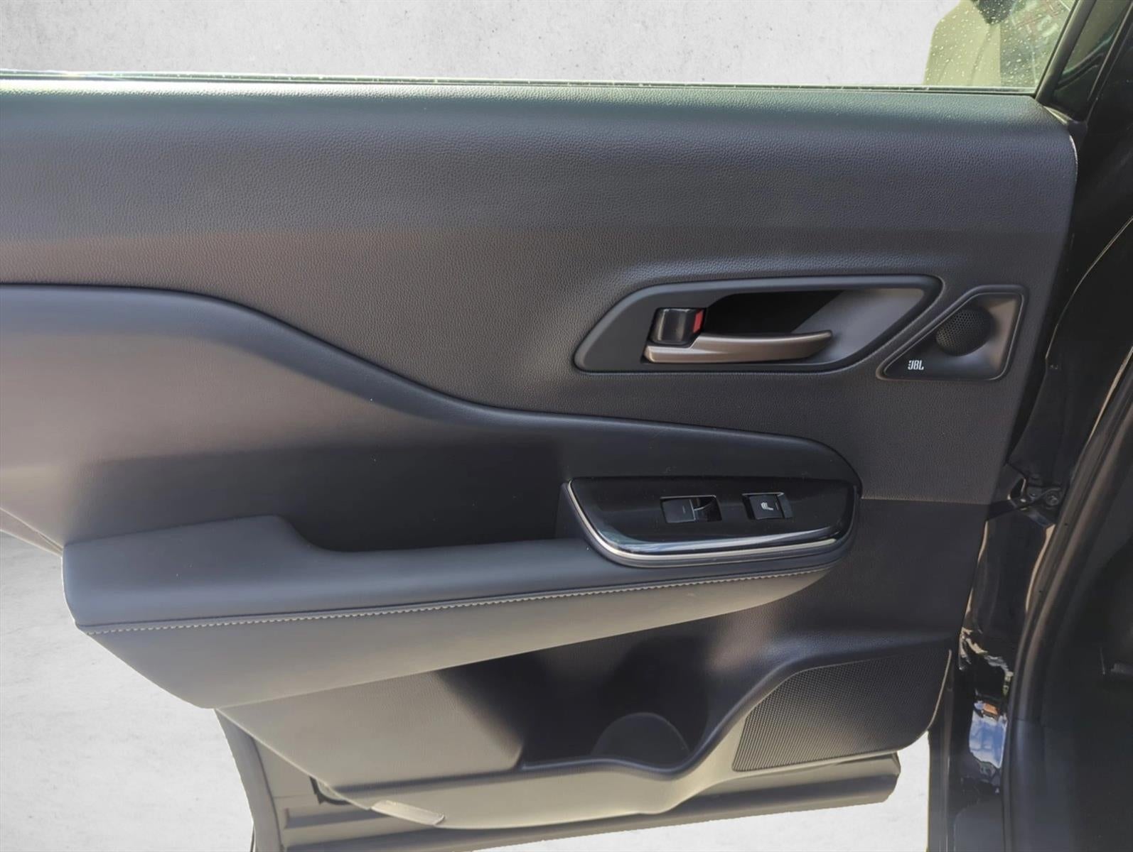 2025 Toyota Crown Signia Limited AWD (Natl)