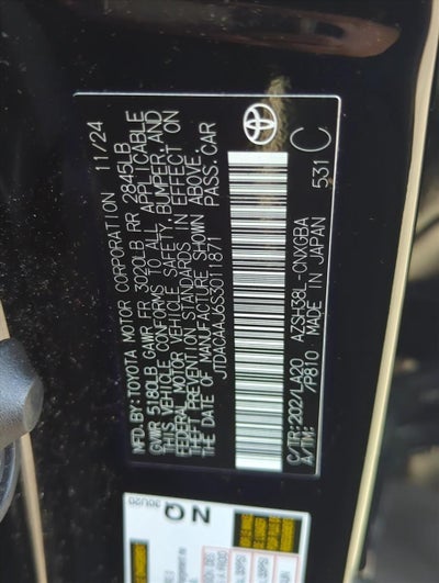 2025 Toyota Crown Signia Limited AWD (Natl)