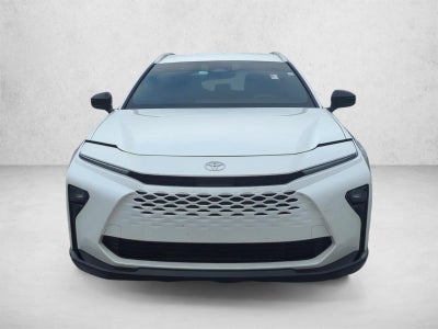 2025 Toyota Crown Signia XLE AWD (Natl)