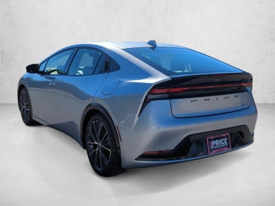 2025 Toyota Prius XLE (Natl)