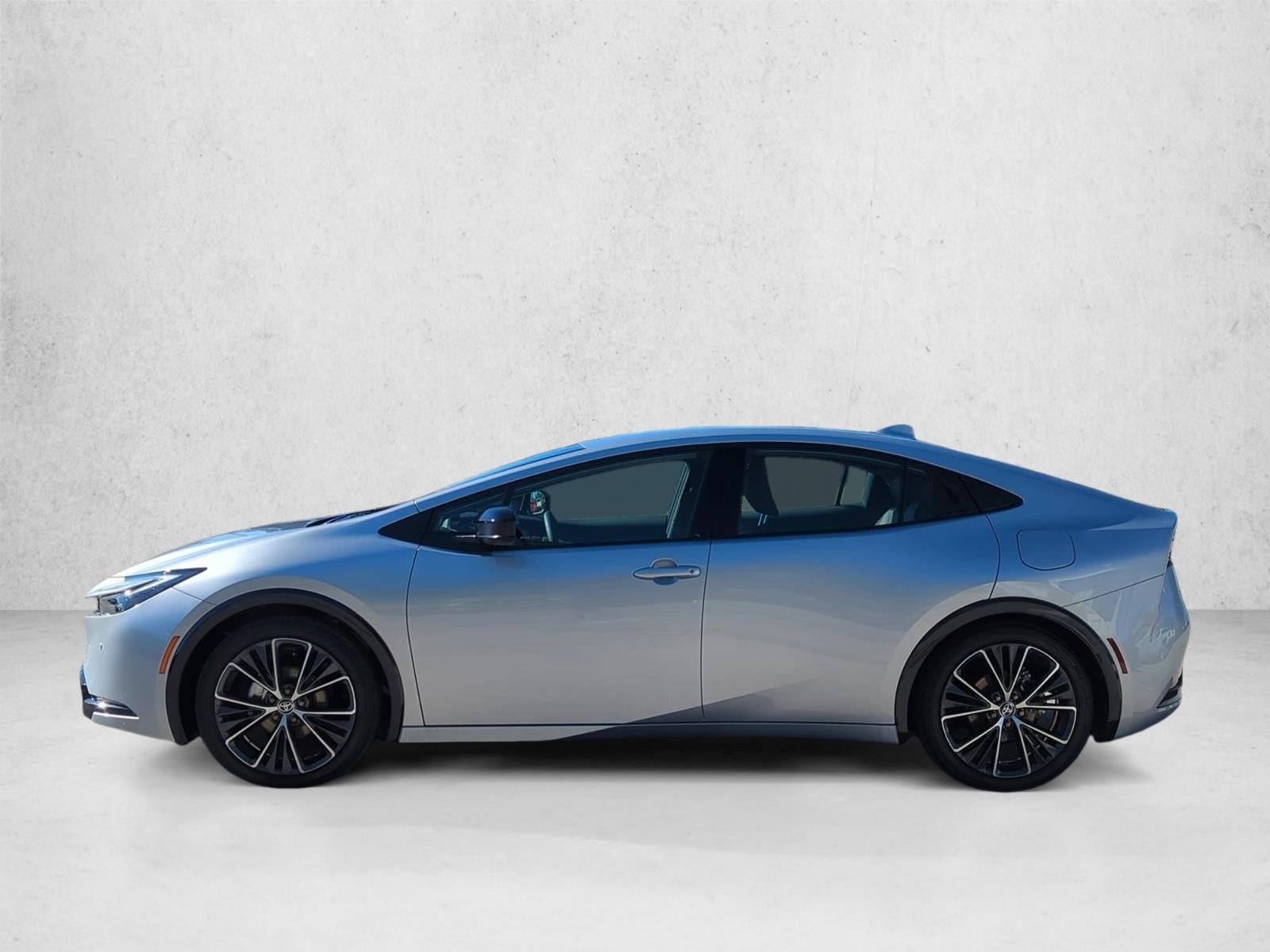 2025 Toyota Prius XLE (Natl)