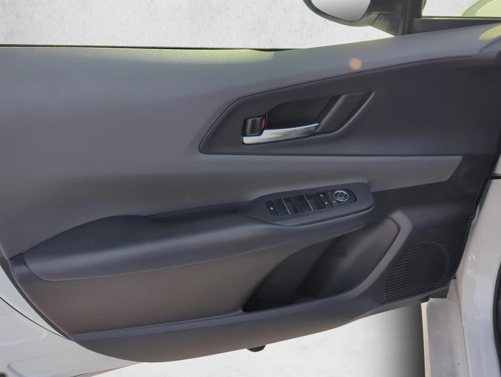 2025 Toyota Prius XLE (Natl)