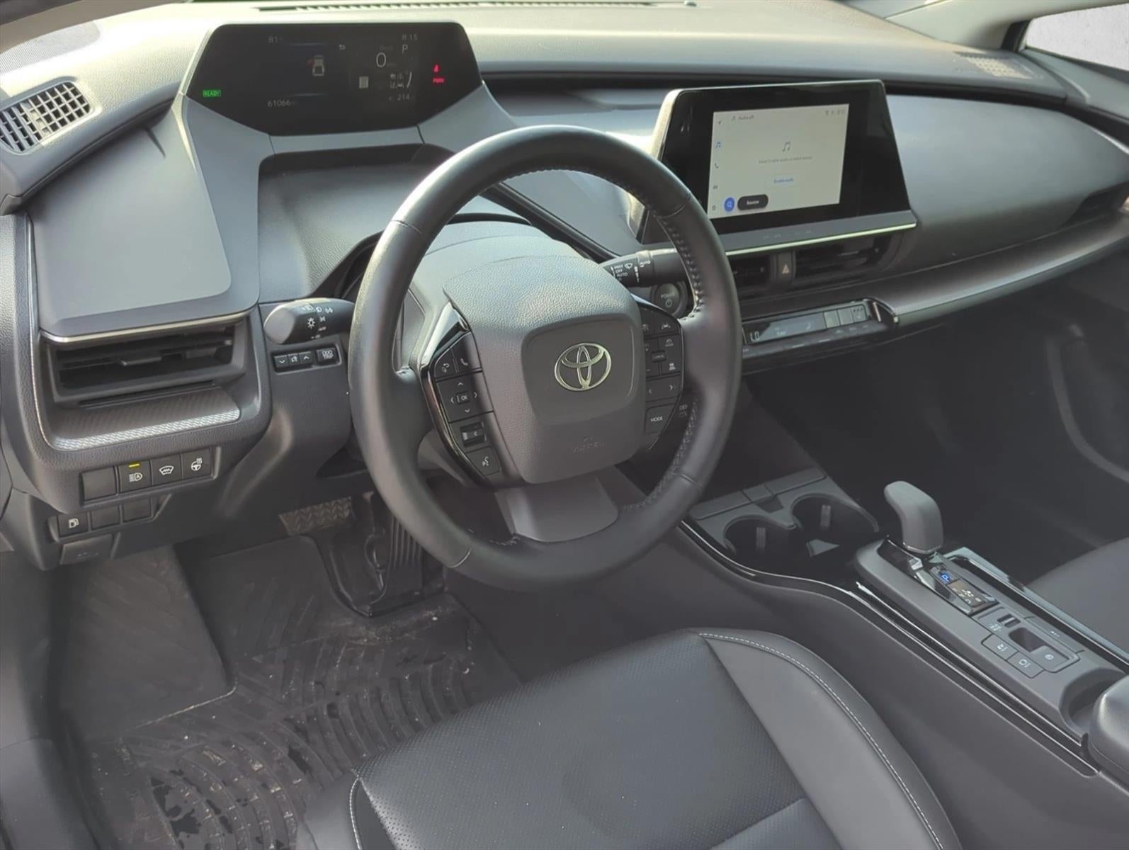 2025 Toyota Prius XLE (Natl)