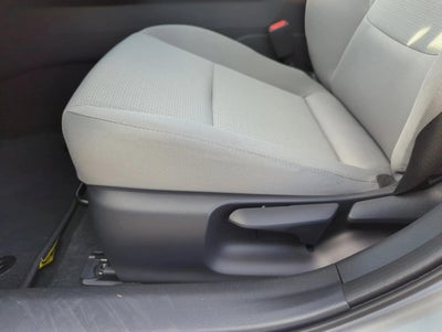 2026 Toyota Prius LE (Natl)