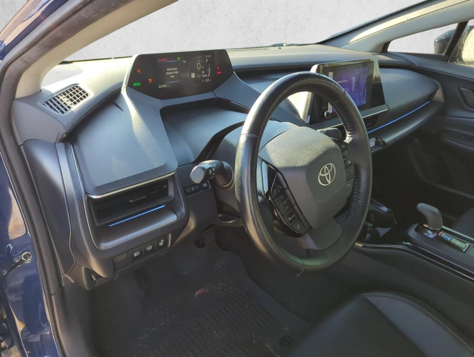 2024 Toyota Prius XLE (Natl)