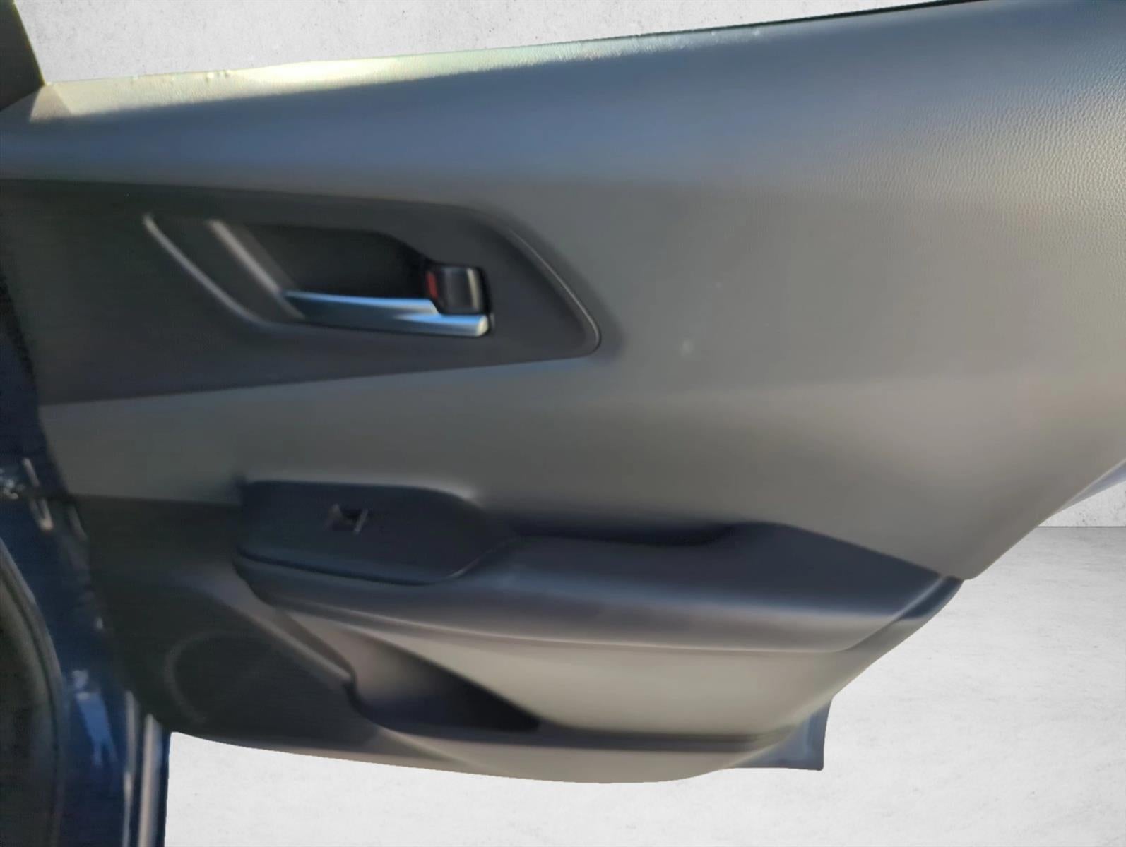 2024 Toyota Prius XLE (Natl)