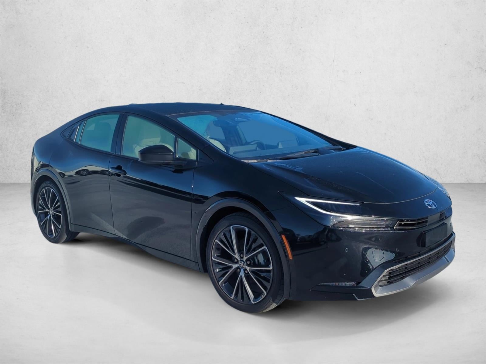 2024 Toyota Prius XLE (Natl)