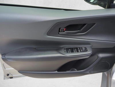 2025 Toyota Prius LE (Natl)