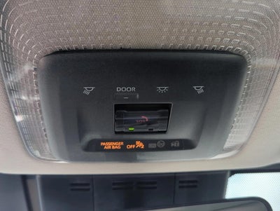 2026 Toyota Prius XLE (Natl)