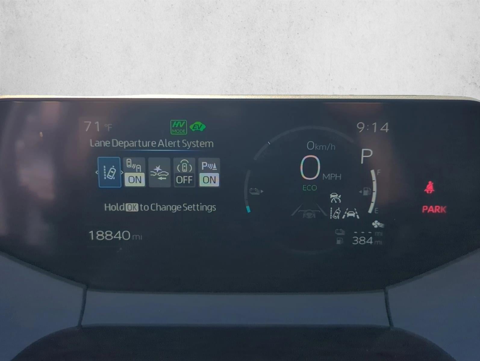 2024 Toyota Prius Prime XSE (Natl)