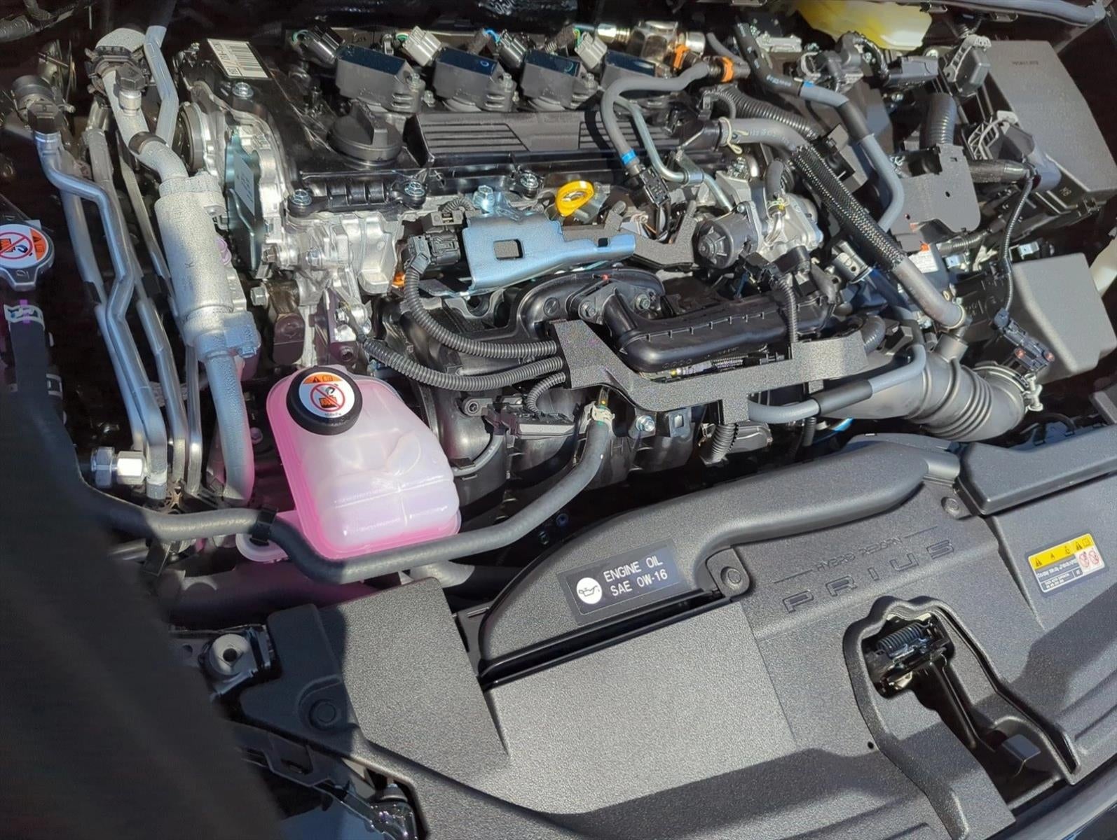2025 Toyota Prius Plug-In Hybrid XSE Premium (Natl)