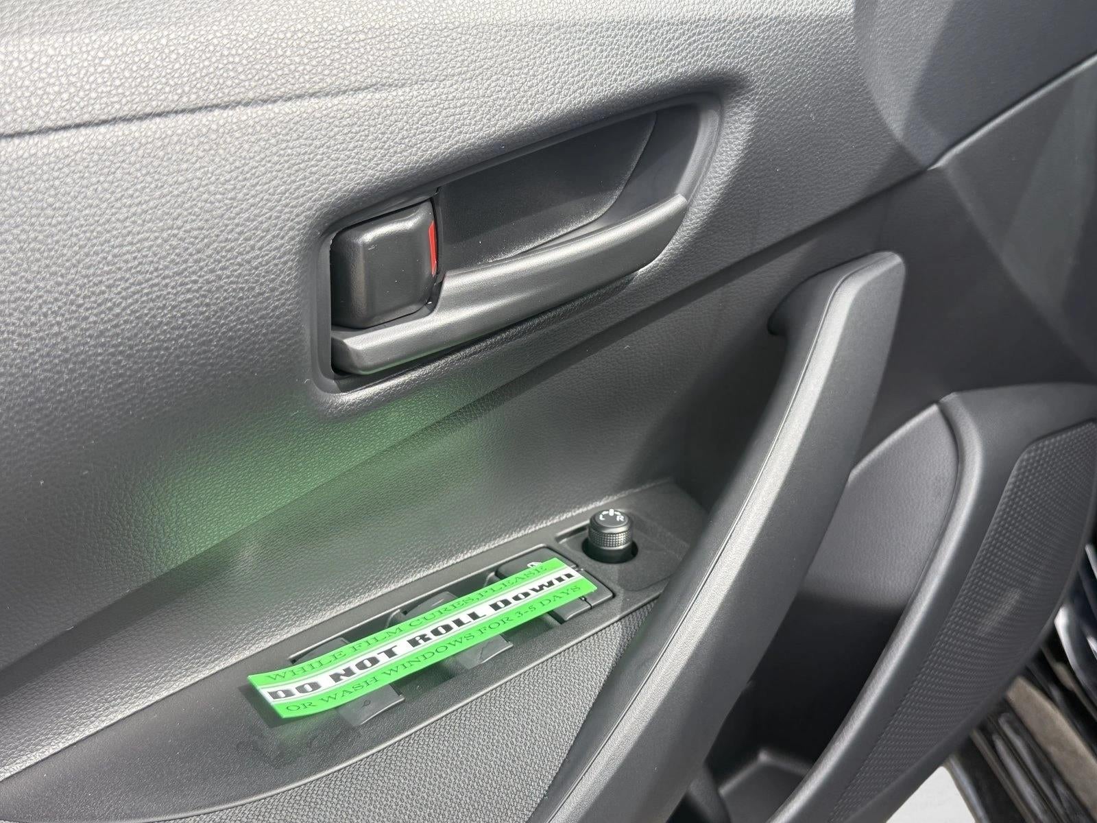 2026 Toyota Corolla Hybrid LE FWD (Natl)