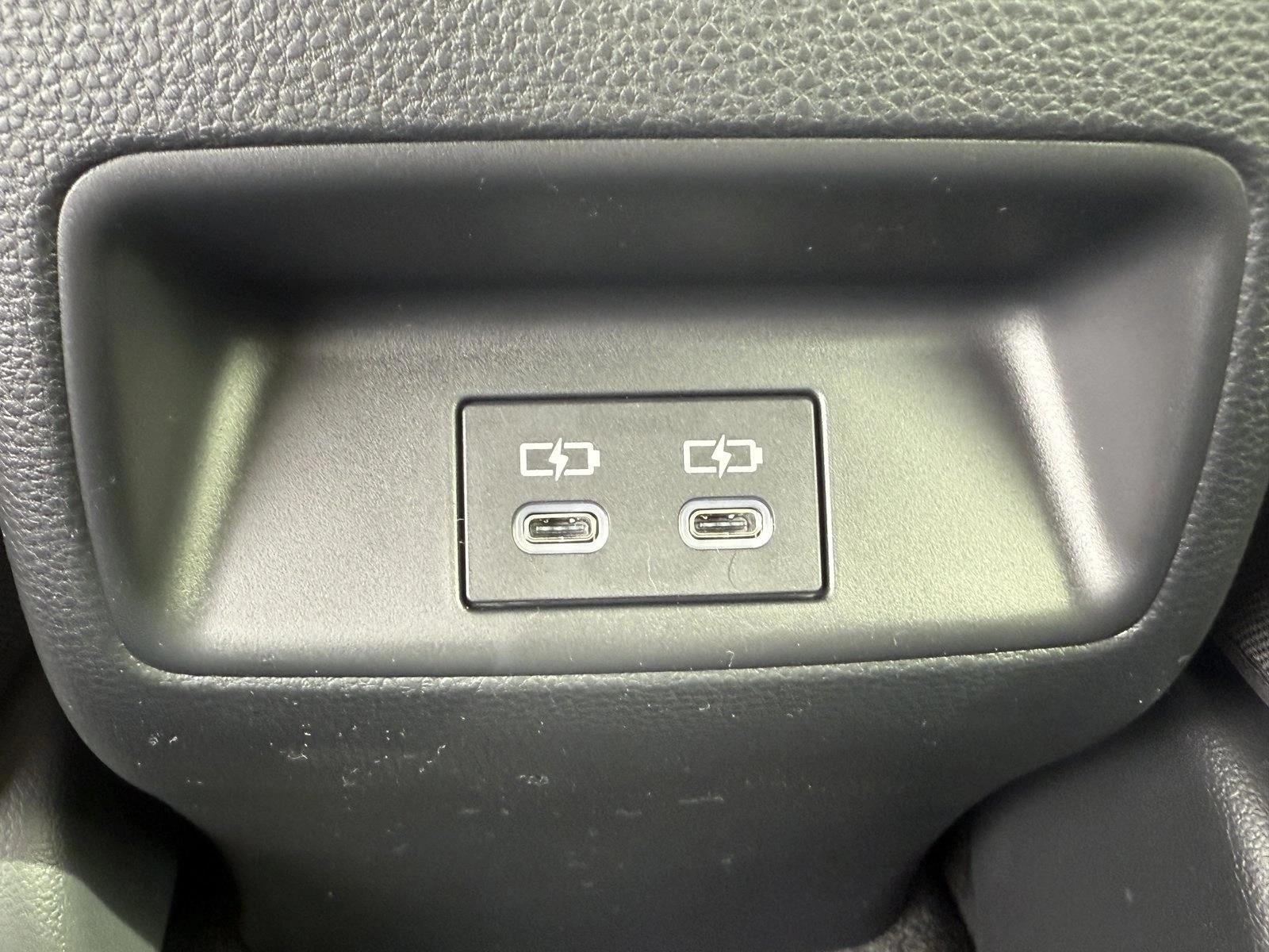2026 Toyota Corolla Hybrid LE FWD (Natl)