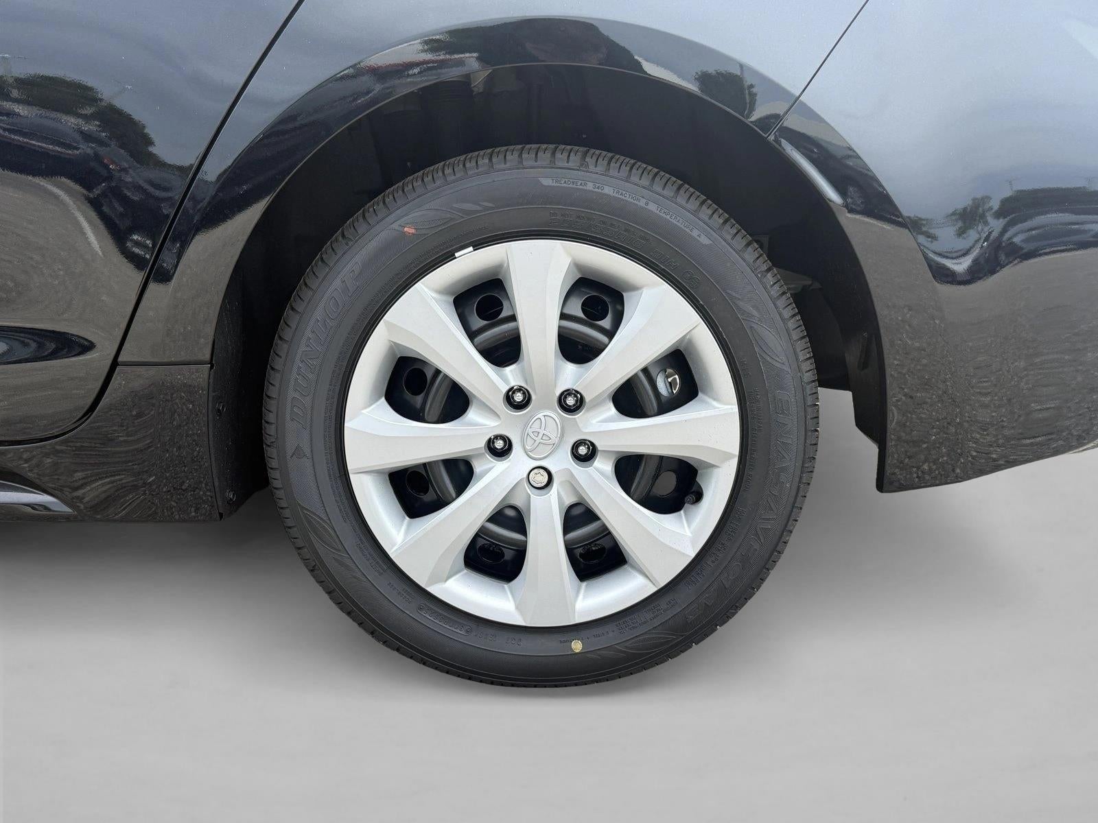 2026 Toyota Corolla Hybrid LE FWD (Natl)