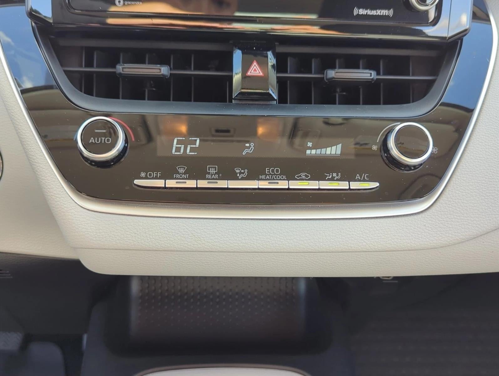 2022 Toyota Corolla Hybrid LE CVT (Natl)