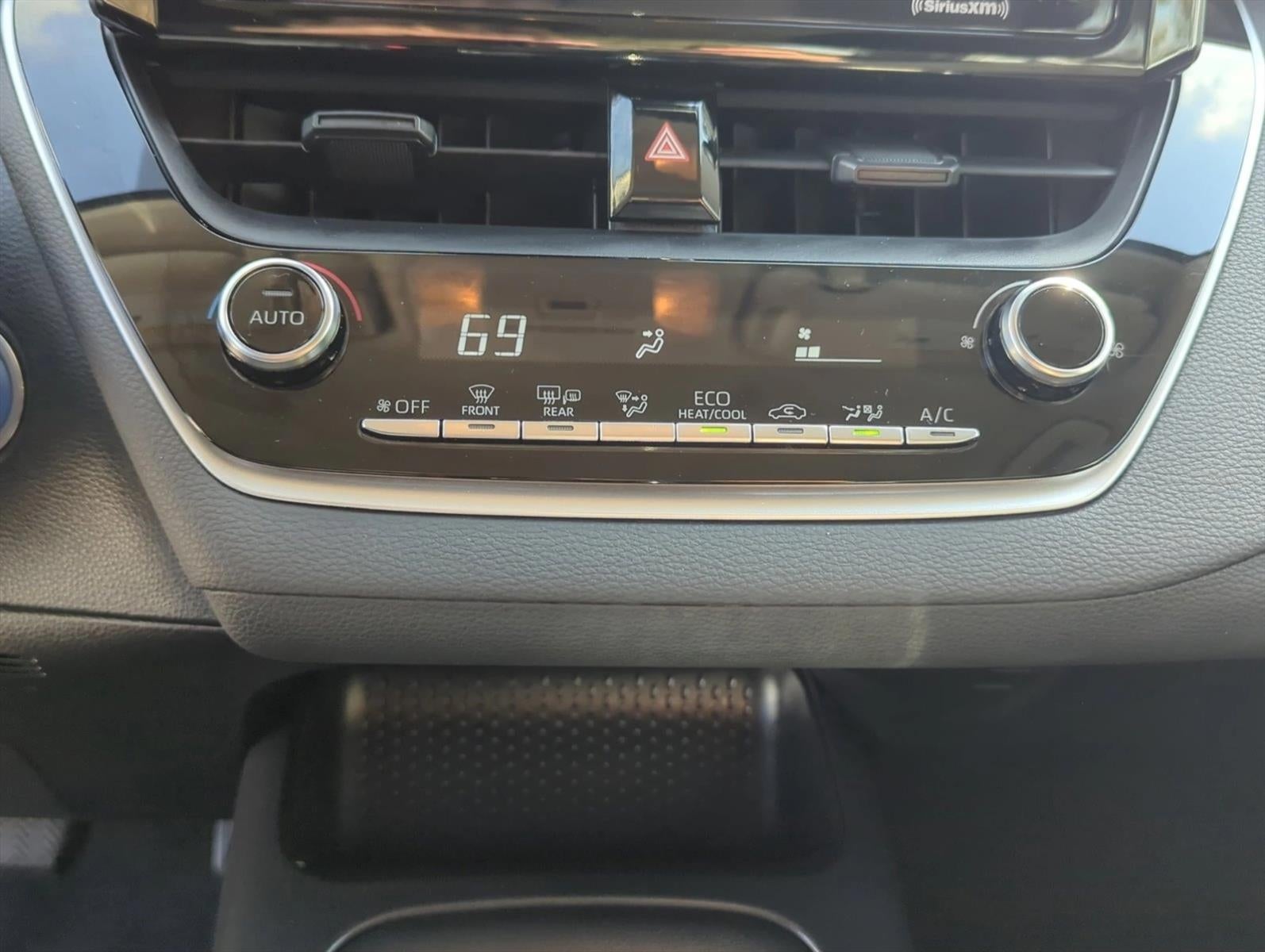 2022 Toyota Corolla Hybrid LE CVT (Natl)