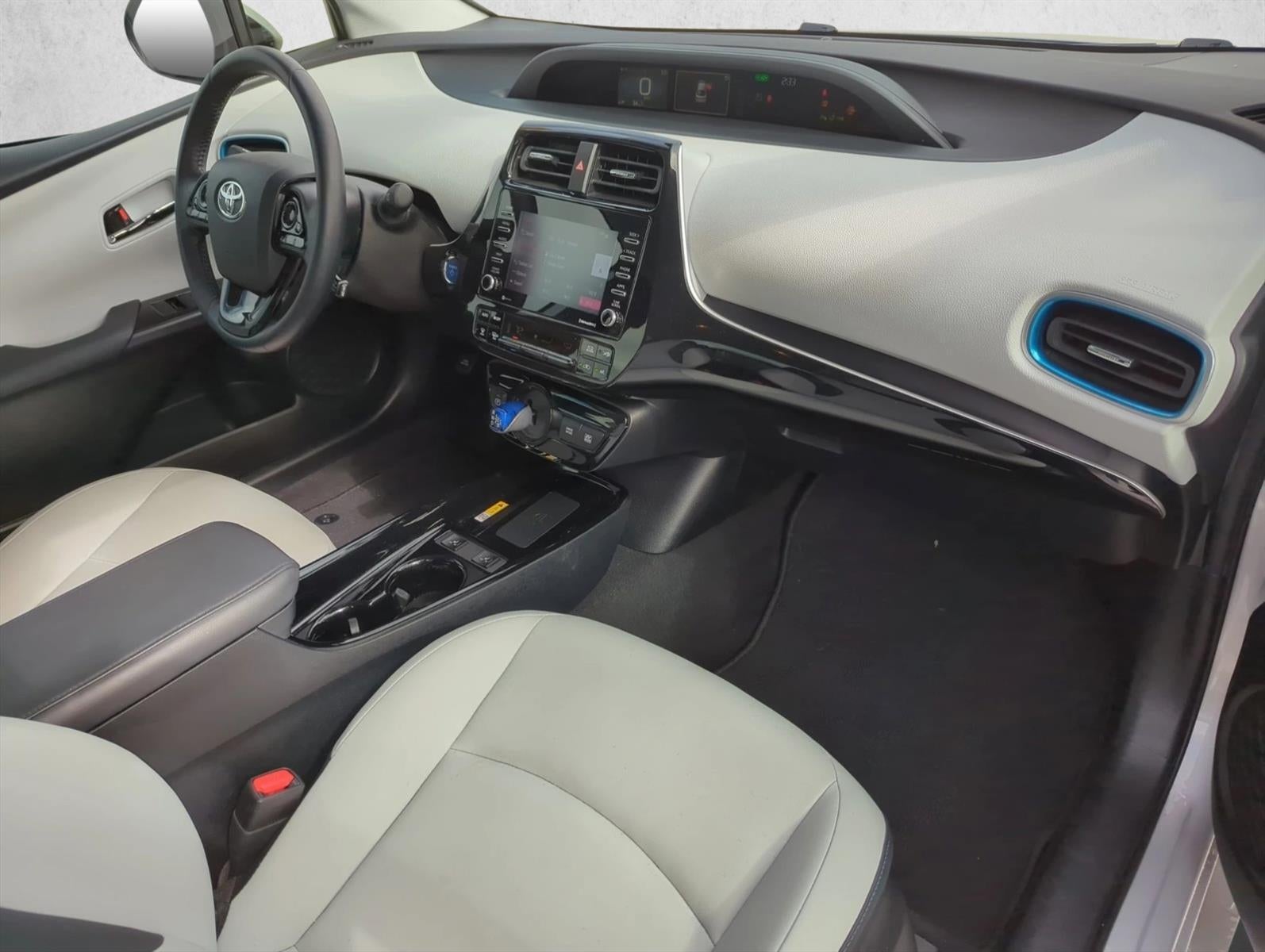 2021 Toyota Prius XLE (Natl)