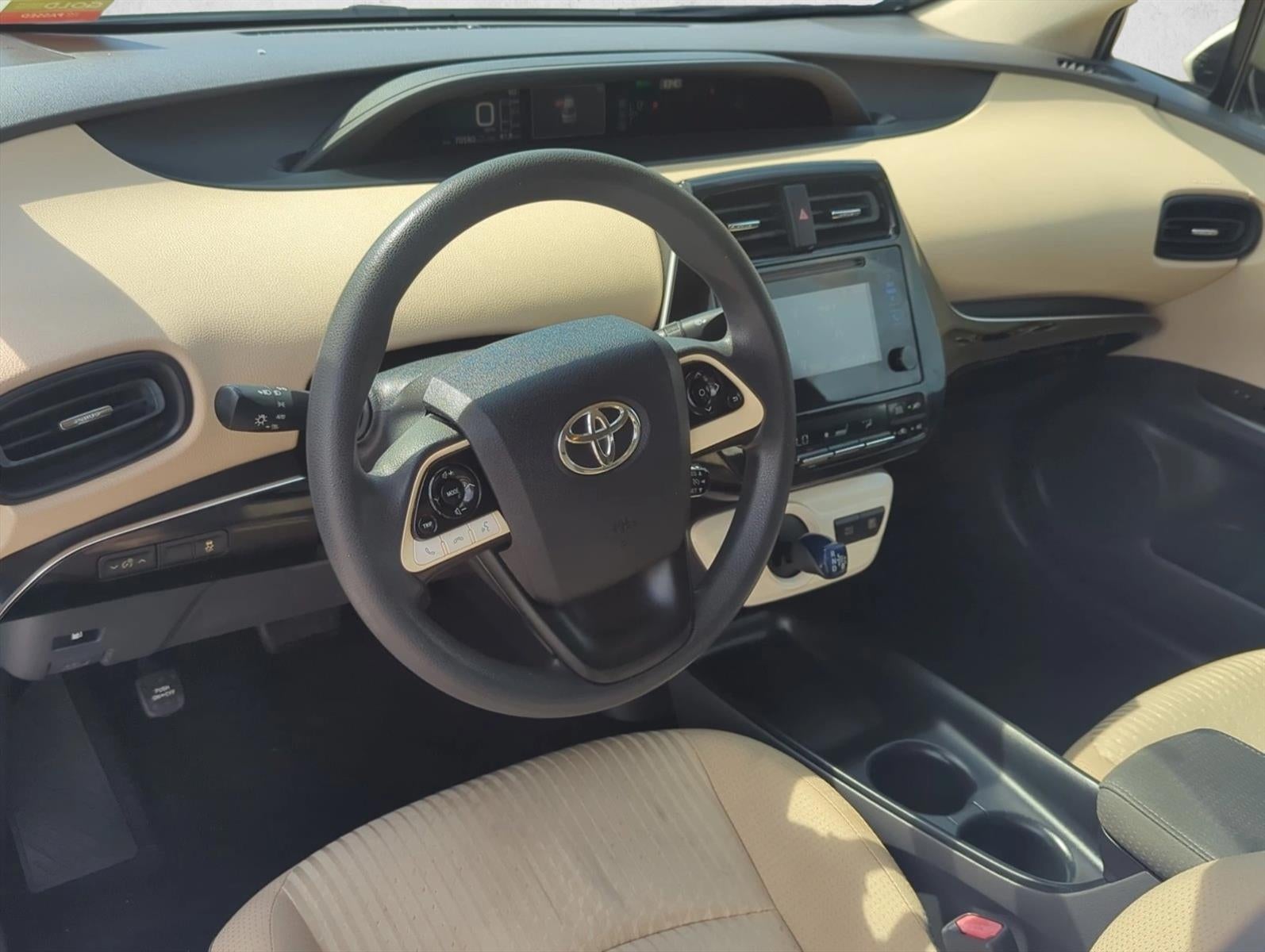 2016 Toyota Prius 5dr HB Two Eco (Natl)